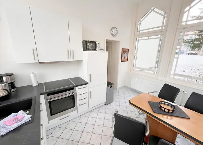 Buelowstrasse * 제바트헤링스도르프